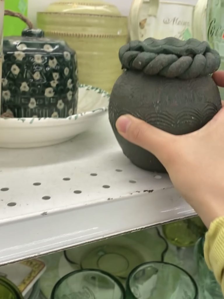 How to Craft a Braided Top Vase: Step-by-Step Inspiration and DIY Guide