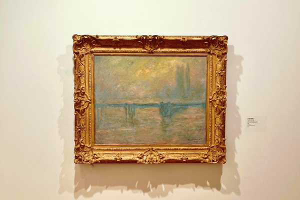 Claude Monet's Charing Cross Bridge, Fog (1902): The Beauty of Impressionist Atmosphere 3